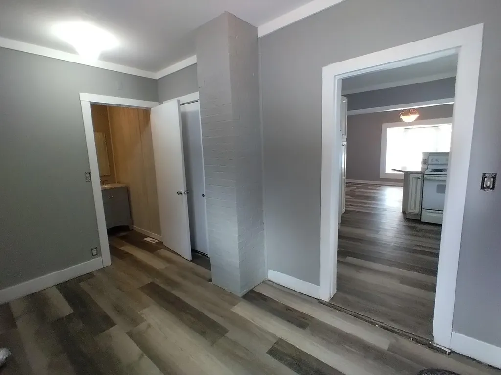 303 Rathburn Unknown City MI 49329
