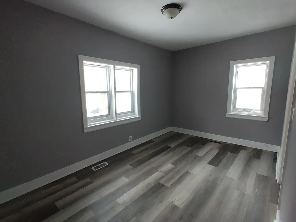 303 Rathburn Unknown City MI 49329
