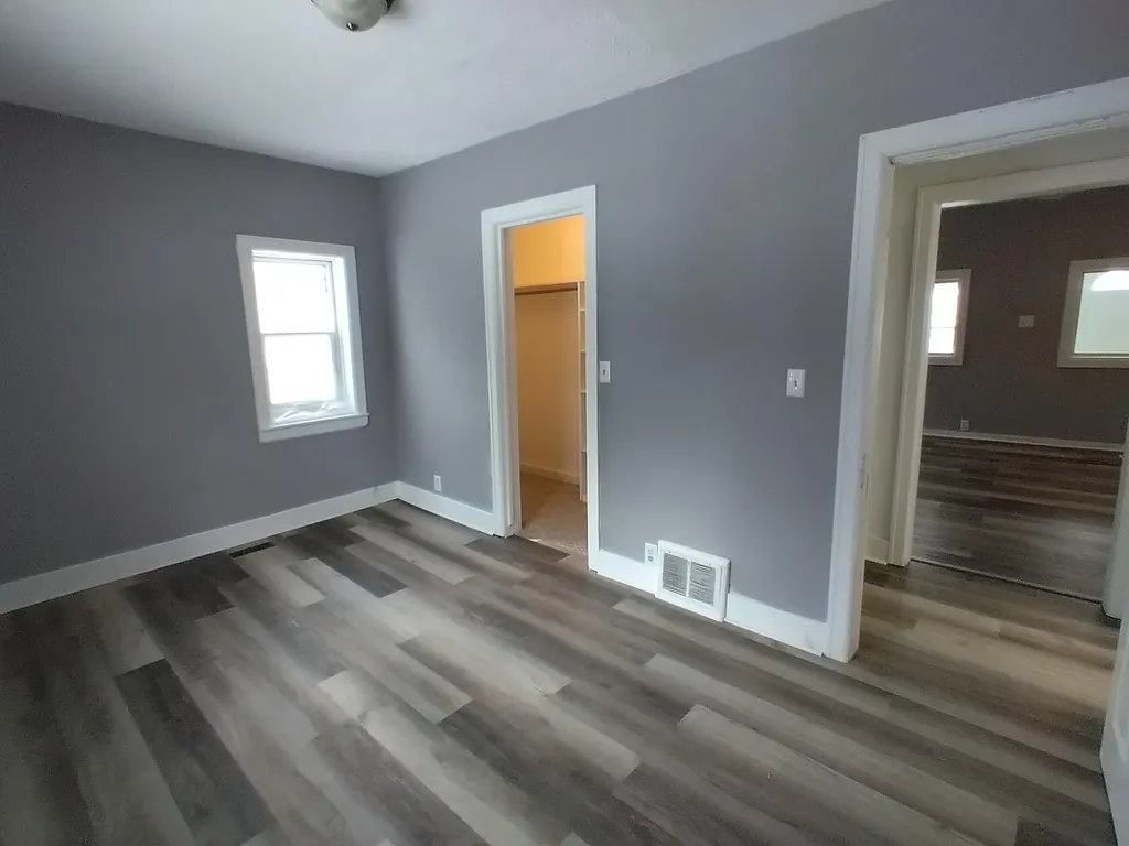 303 Rathburn Unknown City MI 49329