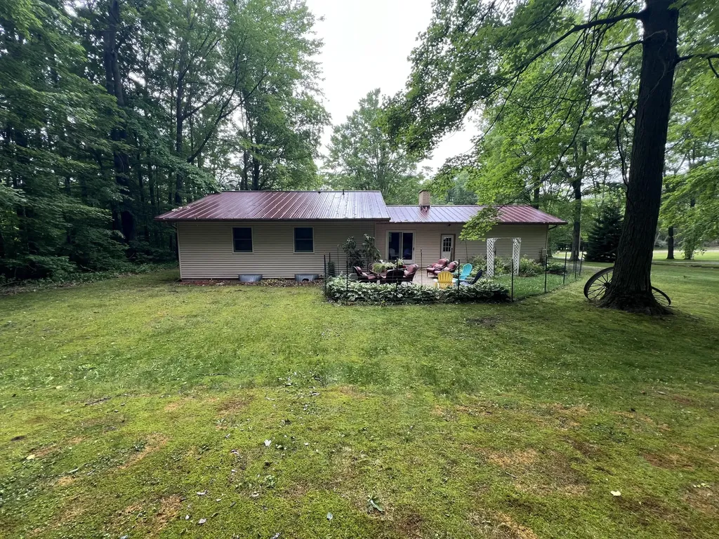 250 E 88th Street Brooks Township MI 49337