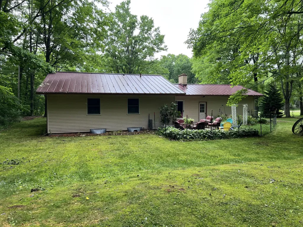 250 E 88th Street Brooks Township MI 49337