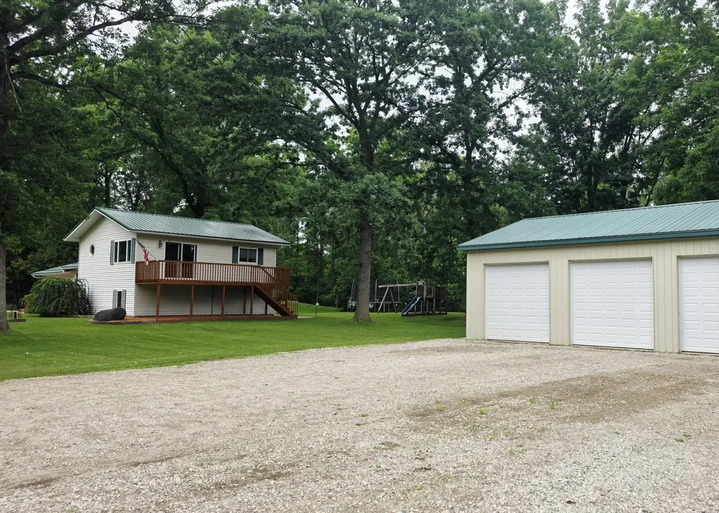 2790 W Wing Road Deerfield Township MI 48858