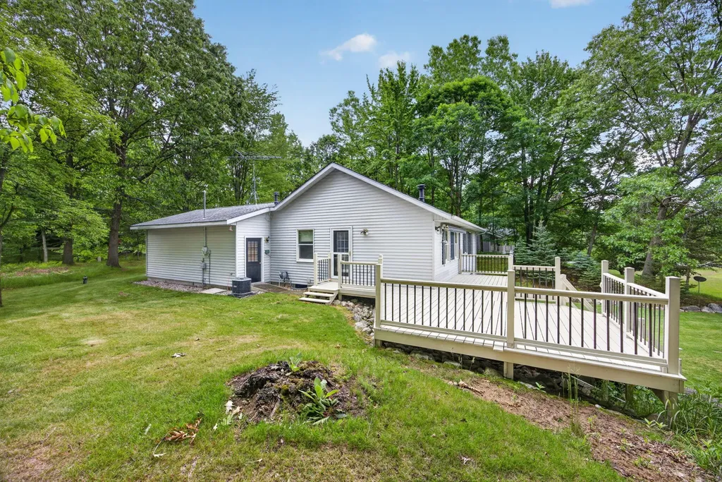 9265 Golf Port Drive Morton Township MI 49346