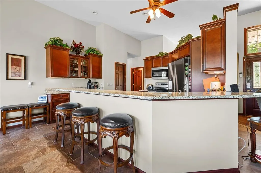 9482 Stonebridge Morton Township MI 49346