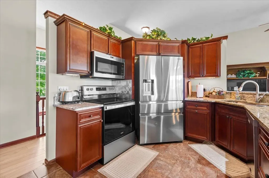 9482 Stonebridge Morton Township MI 49346
