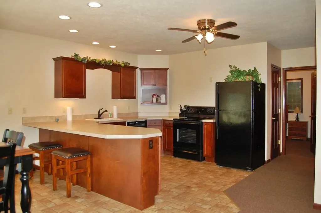 9482 Stonebridge Morton Township MI 49346