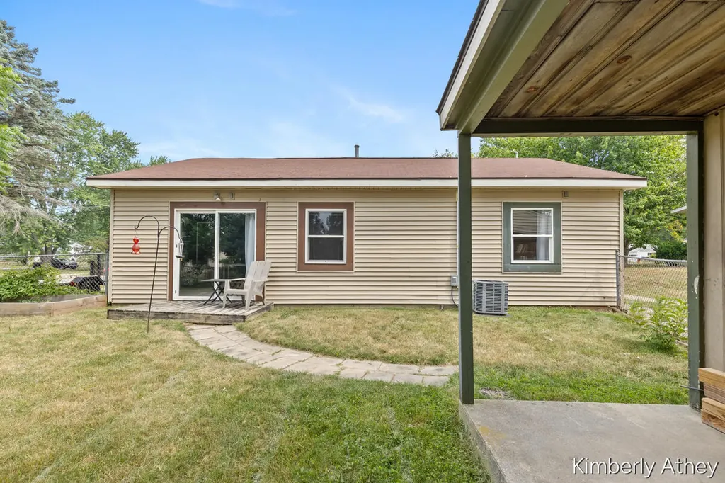 280 Ronald Street NE Cedar Springs City MI 49319