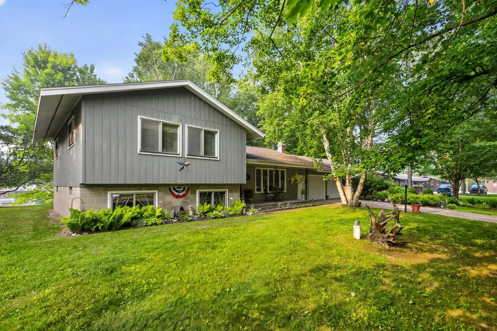 20210 Maple Drive Richmond Township MI 49677