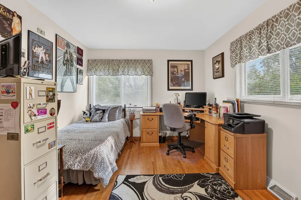 20210 Maple Drive Richmond Township MI 49677