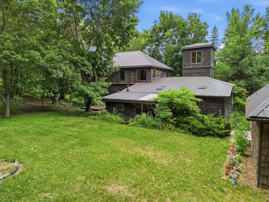 198 Mill Millbrook Township MI 49310