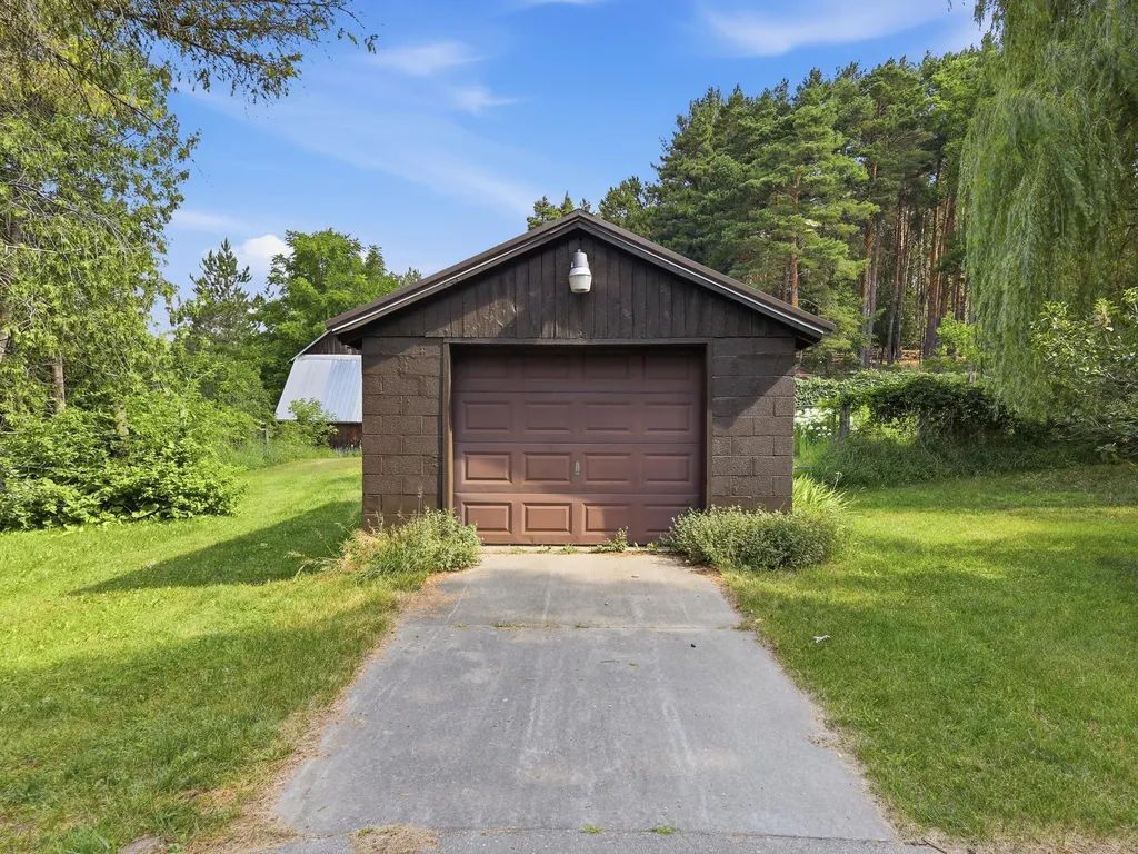 198 Mill Millbrook Township MI 49310