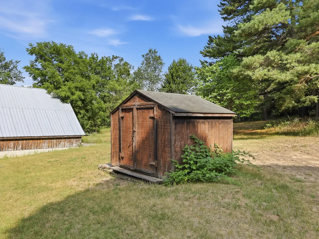 198 Mill Millbrook Township MI 49310