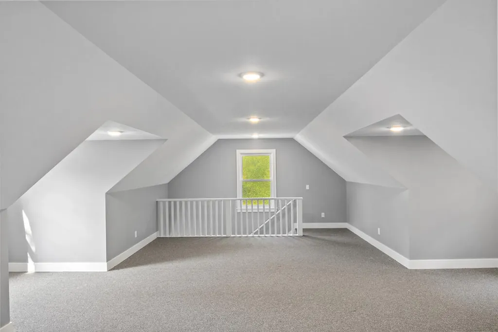 355 Quarterline Street Newaygo City MI 49337