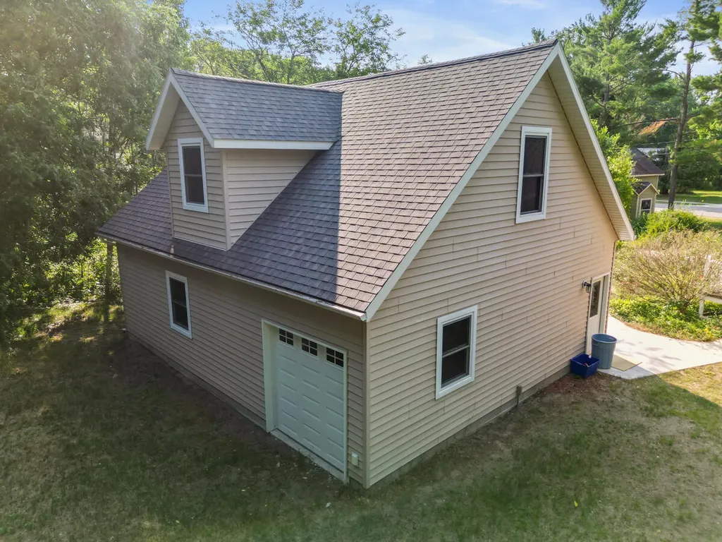 355 Quarterline Street Newaygo City MI 49337