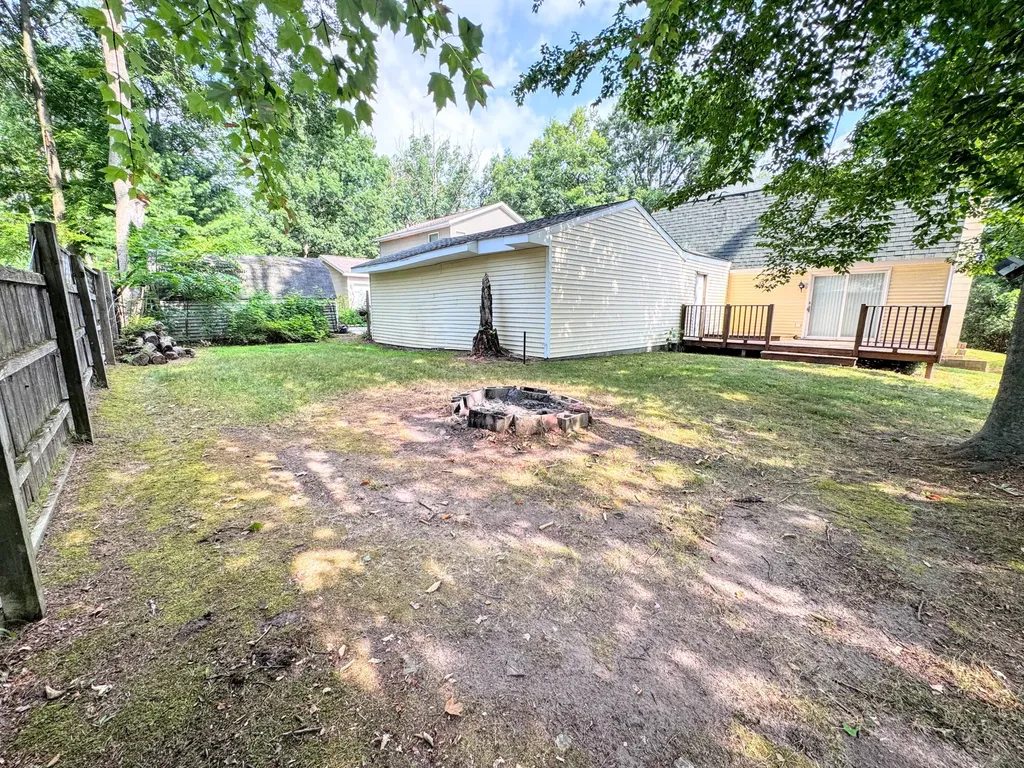 10887 3rd Street Morton Township MI 49346