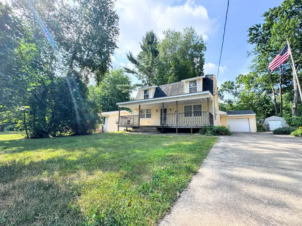 10887 3rd Street Morton Township MI 49346