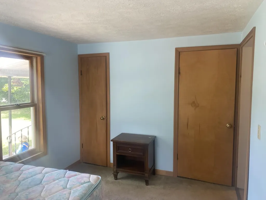 627 S Ensley Street Reynolds Township MI 49329