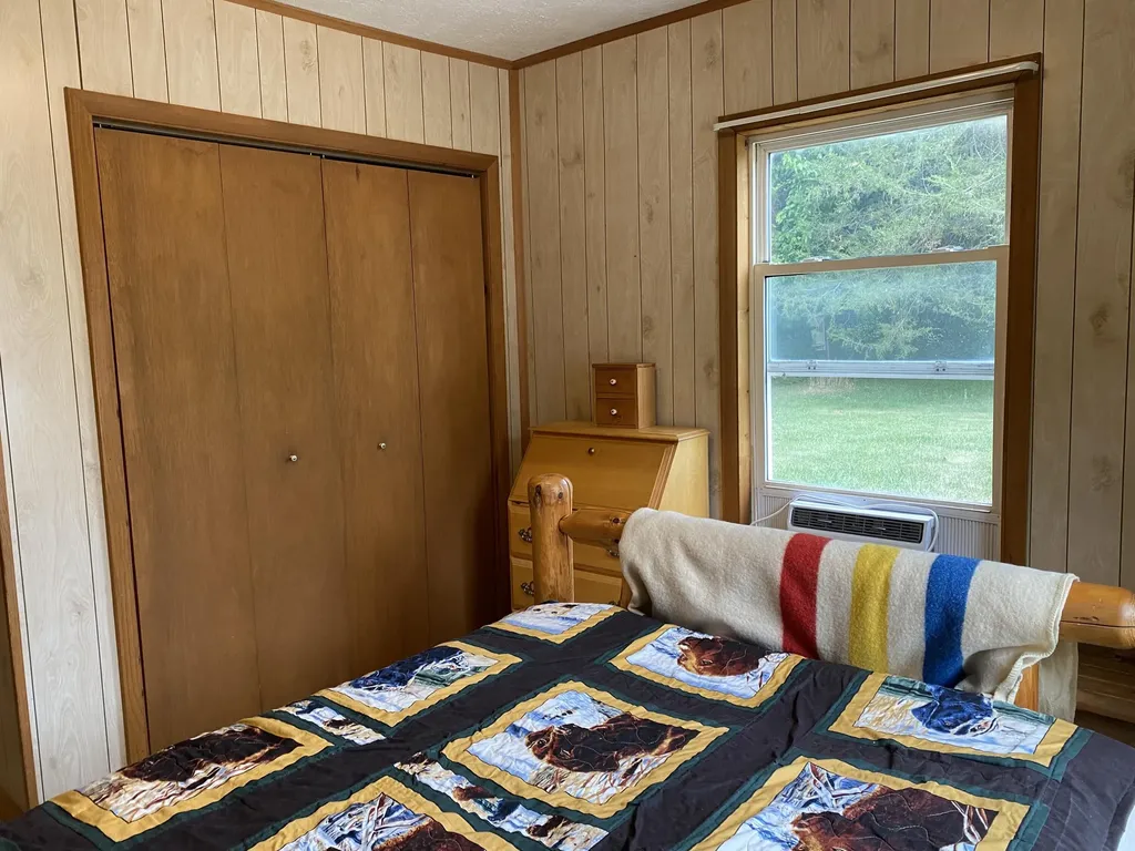 627 S Ensley Street Reynolds Township MI 49329