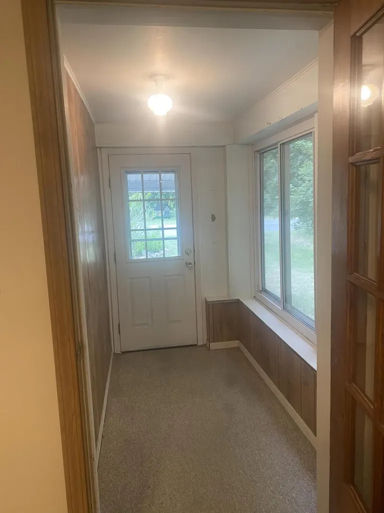 627 S Ensley Street Reynolds Township MI 49329