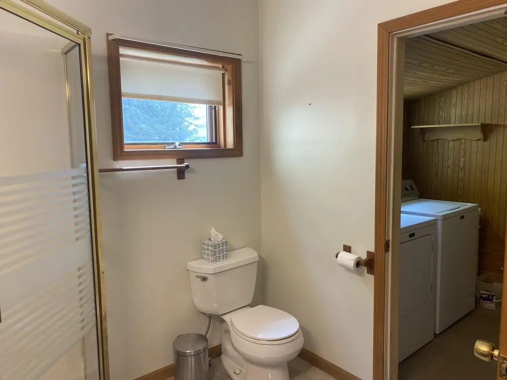 627 S Ensley Street Reynolds Township MI 49329