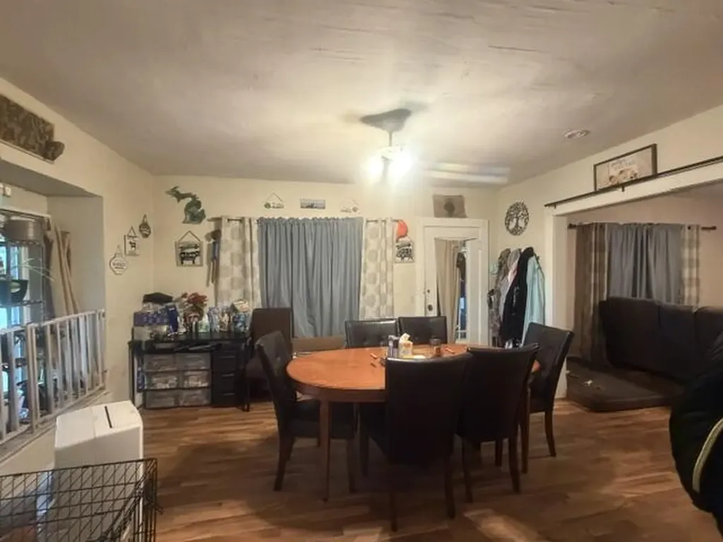 6443 E 4th Street Big Prairie Township MI 49349