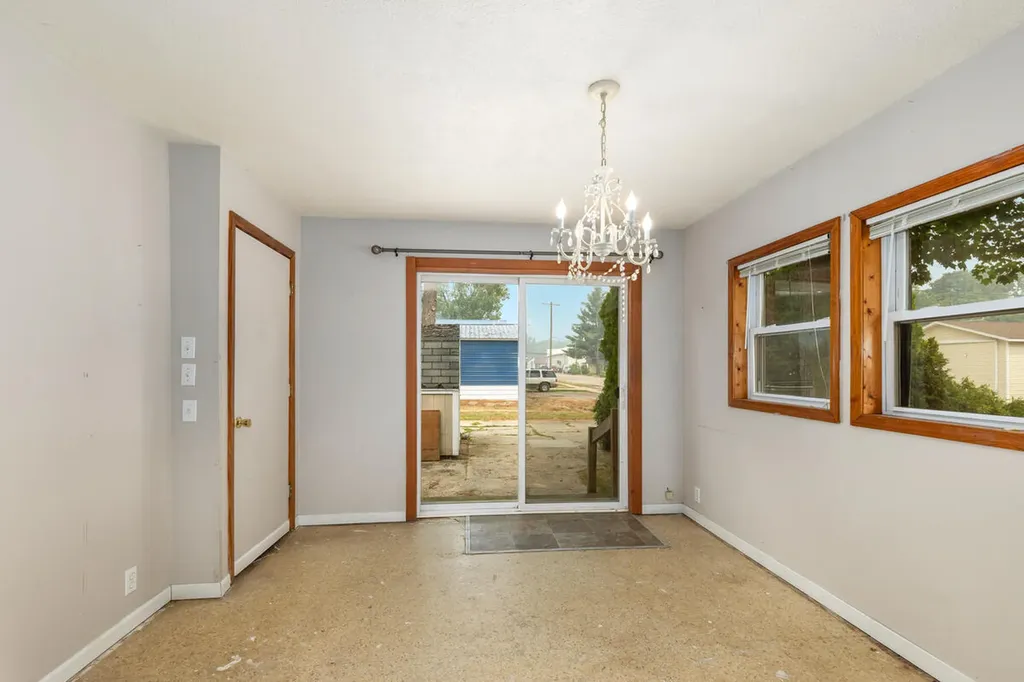 156 Stearns Street Unknown City MI 49305