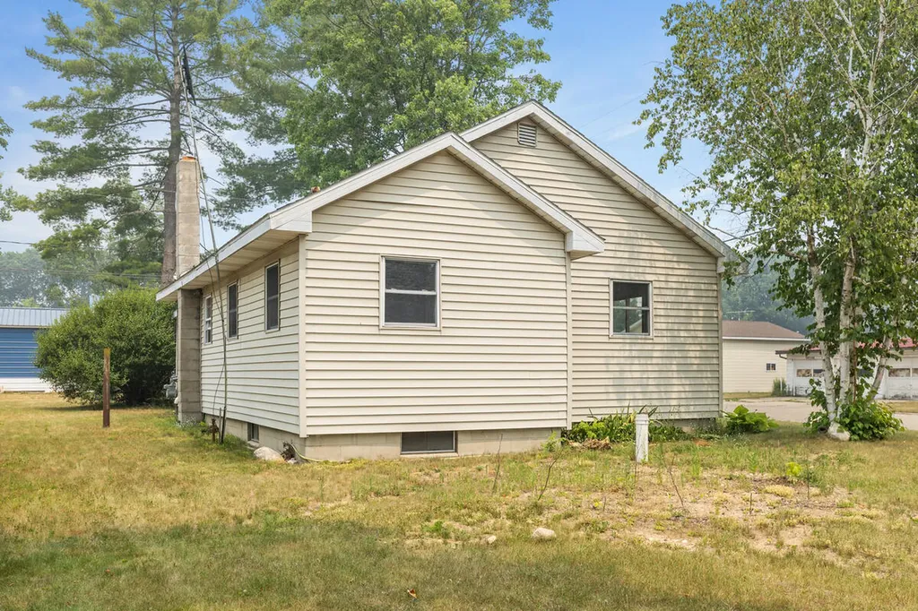 156 Stearns Street Unknown City MI 49305