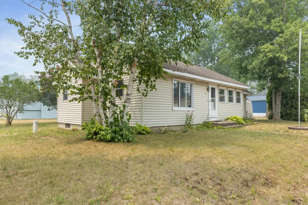 156 Stearns Street Unknown City MI 49305