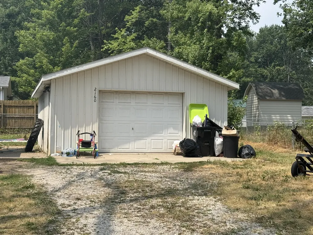2160 Oak Ridge Drive Surrey Township MI 48622