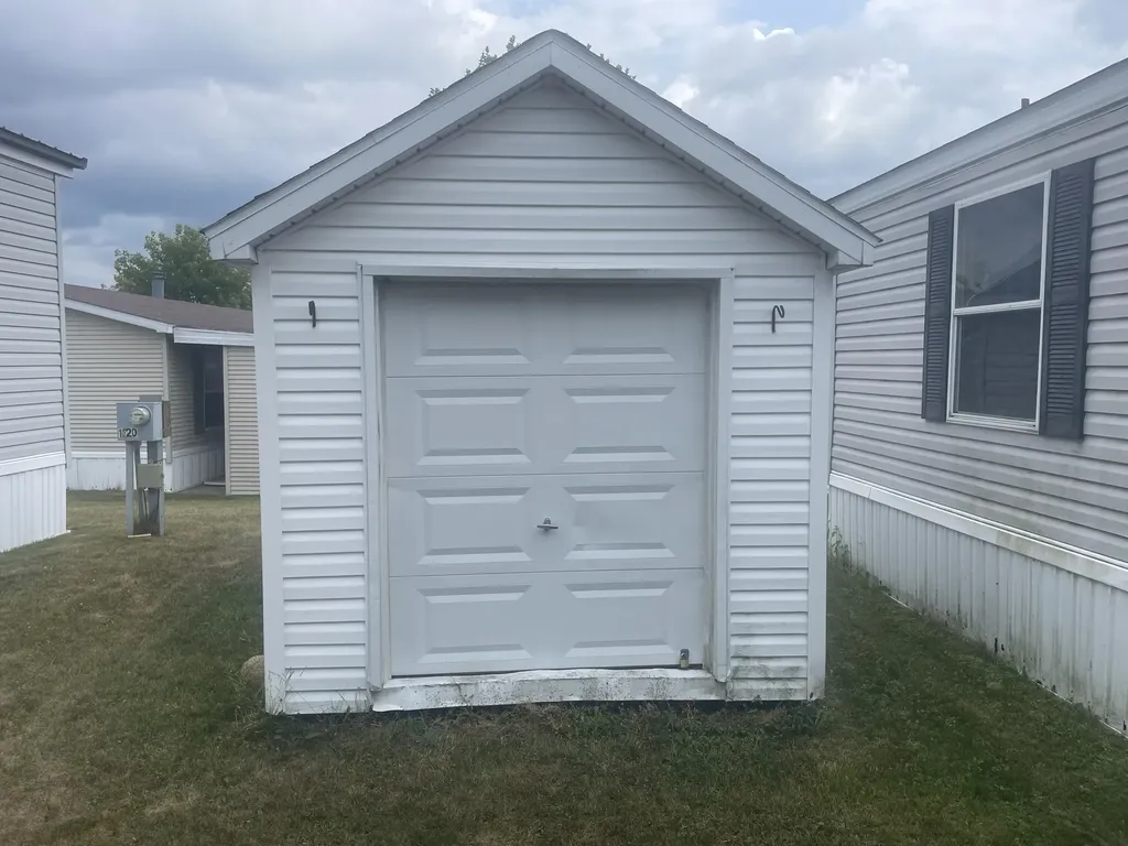 1322 Windridge Lane Fremont City MI 49412