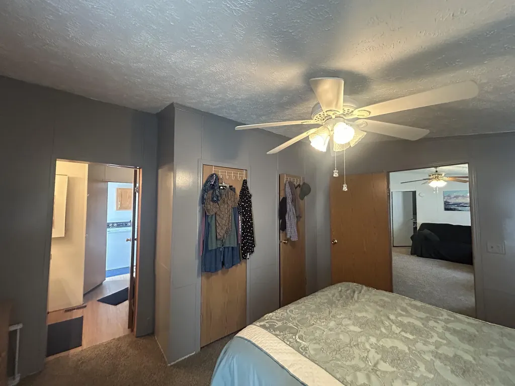 1219 Royal Drive Fremont City MI 49412