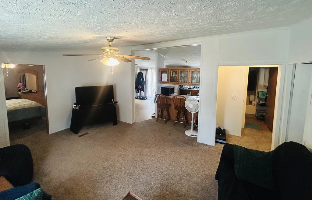 1219 Royal Drive Fremont City MI 49412