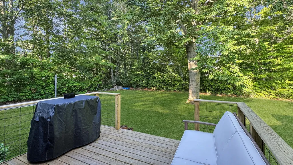 226 Seneca Place Cadillac City MI 49601