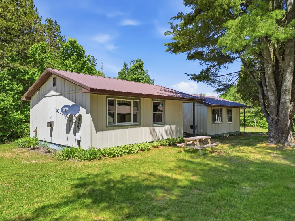 16878 County Road 505 Mcmillan Township MI 49868