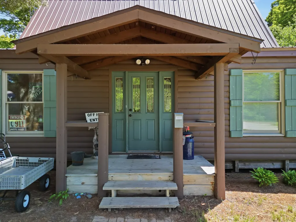 16878 County Road 505 Mcmillan Township MI 49868