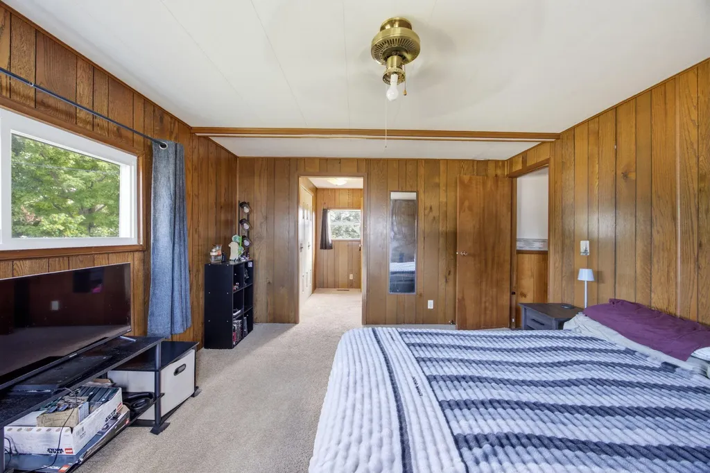 260 W Hayes Street Morton Township MI 49332