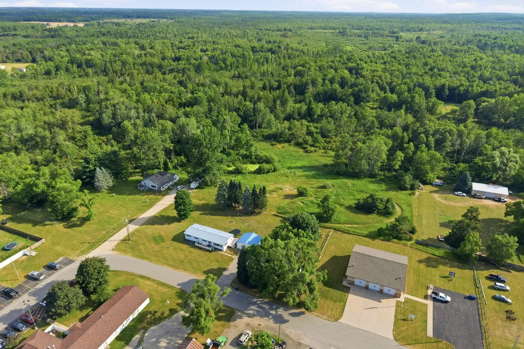 260 W Hayes Street Morton Township MI 49332