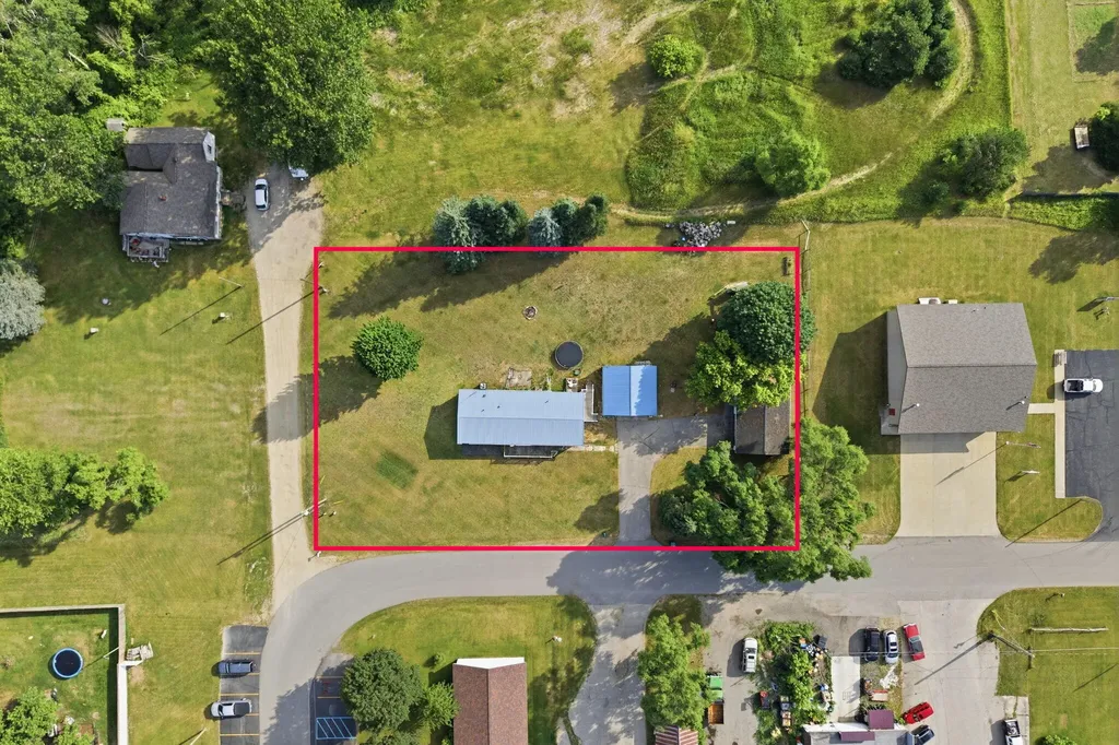 260 W Hayes Street Morton Township MI 49332