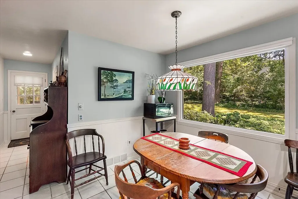 1354 Cornell Avenue SE East Grand Rapids City MI 49506