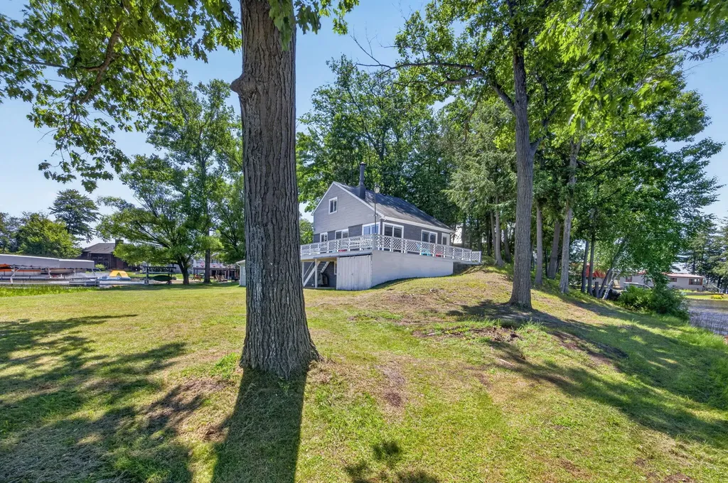 8664 Lynwood Lane Martiny Township MI 49332