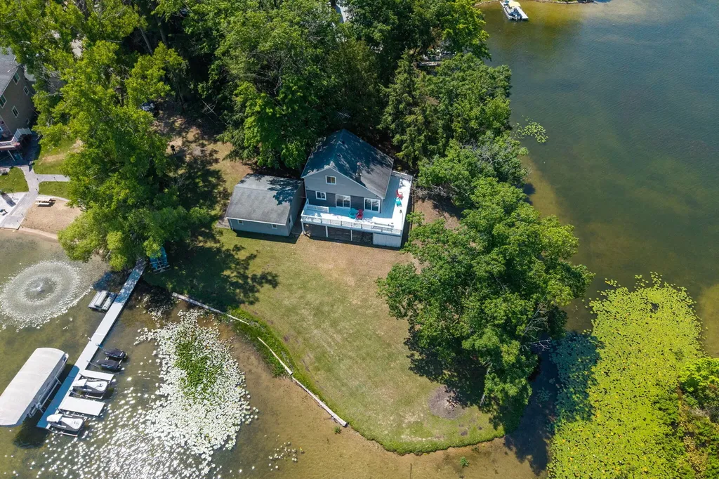 8664 Lynwood Lane Martiny Township MI 49332