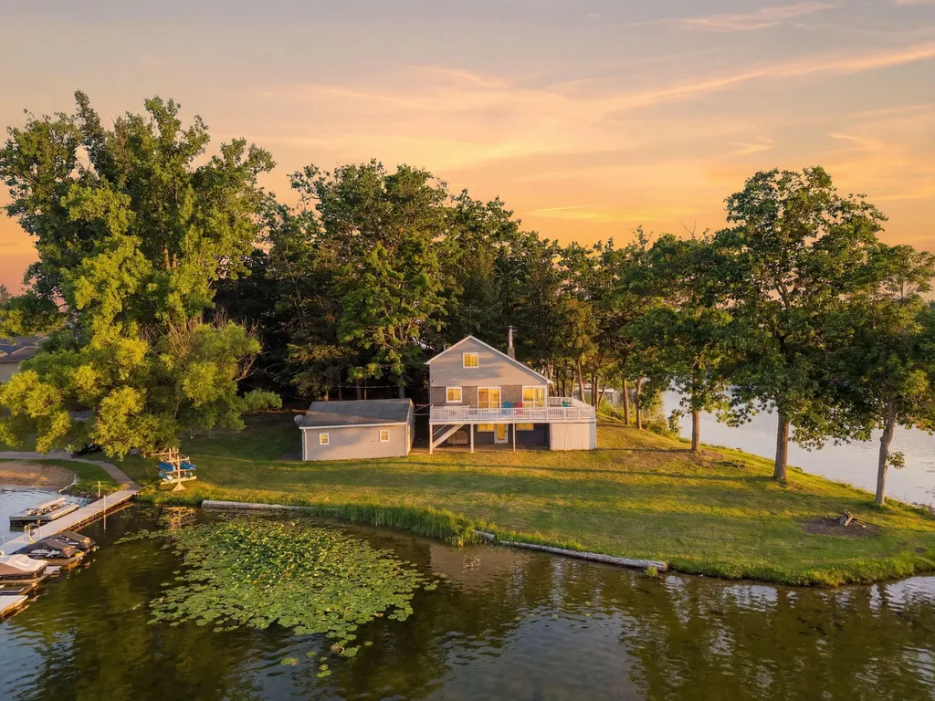 8664 Lynwood Lane Martiny Township MI 49332