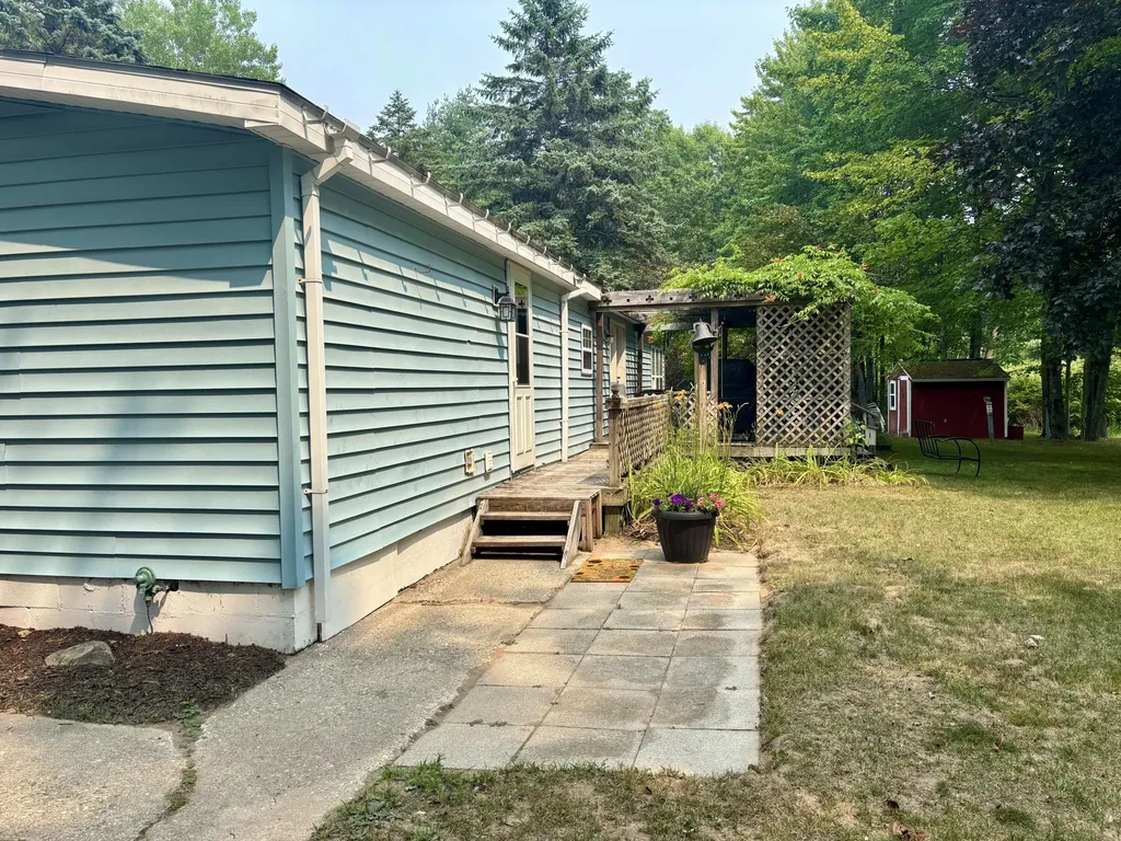 8464 15 Mile Road Barton Township MI 49338