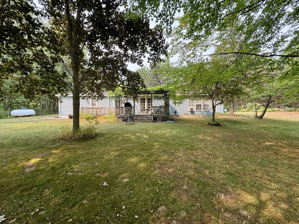 8464 15 Mile Road Barton Township MI 49338