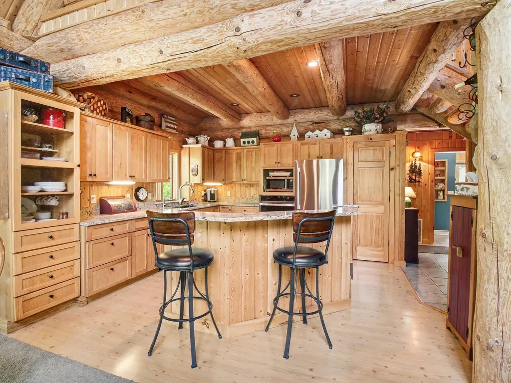 18910 Ellis Lane Hillman Township MI 49746