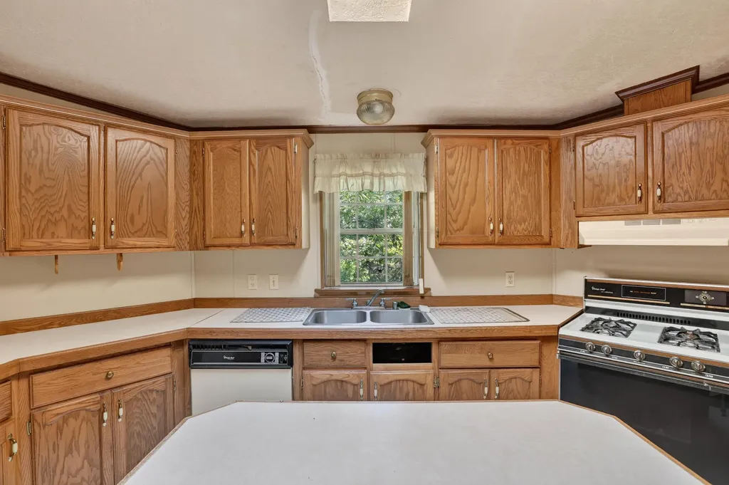 2544 9 Mile Road Sylvan Township MI 49679