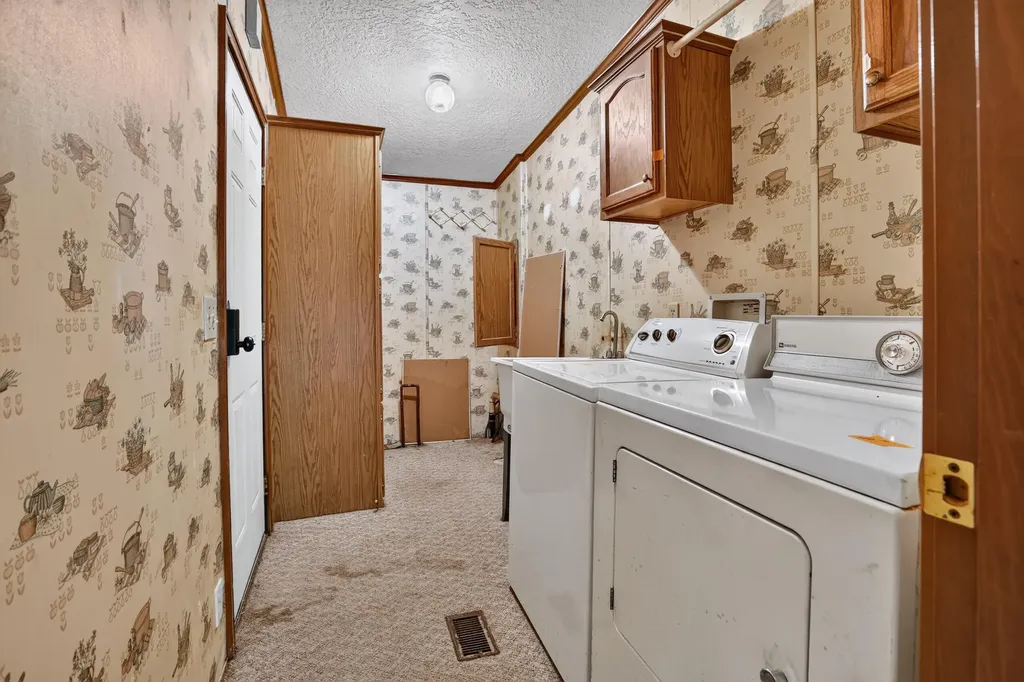 2544 9 Mile Road Sylvan Township MI 49679
