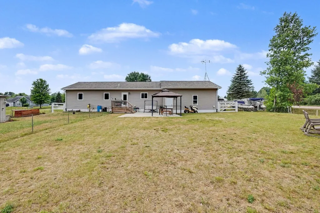 18986 Serenity Drive Green Charter Township MI 49307