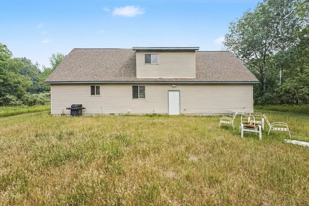 8885 Edgewater Drive Morton Township MI 49346