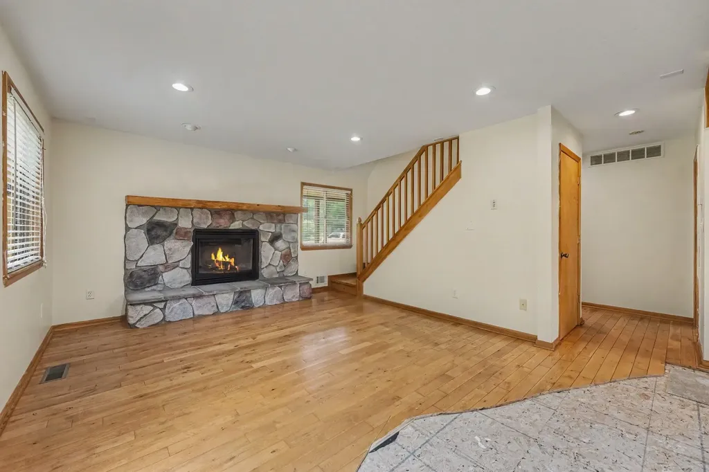 8885 Edgewater Drive Morton Township MI 49346